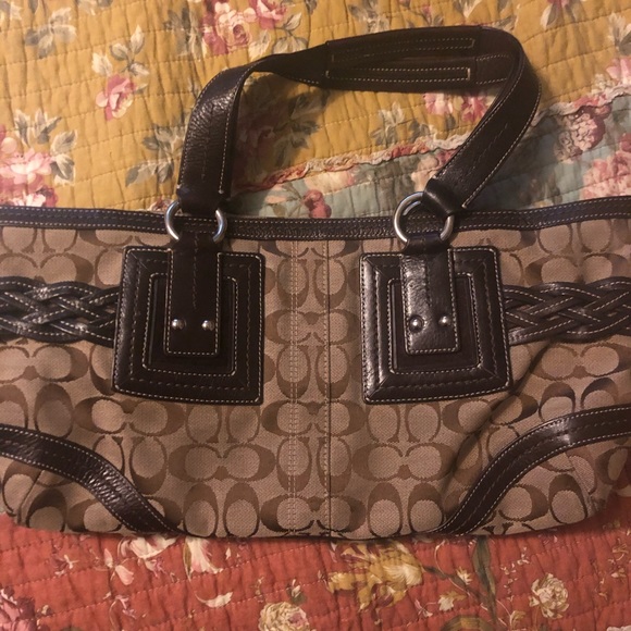 Coach Handbag - Picture 1 of 1
